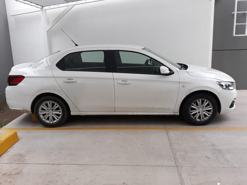 Peugeot 301 Allure 1.6 Hdi