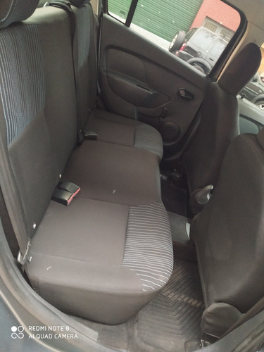 Imagen 15 de 18 de Renault Logan 2019 1.6 Authentique 85cv Nac