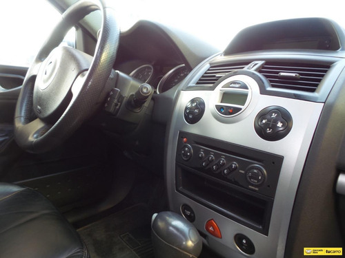Imagen 22 de 25 de Renault Megane 2 Dynamic