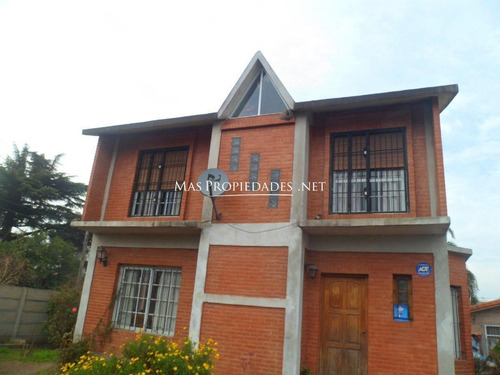 Imagen 1 de 10 de Casa En Venta 3 Dormitorios En Longchamps