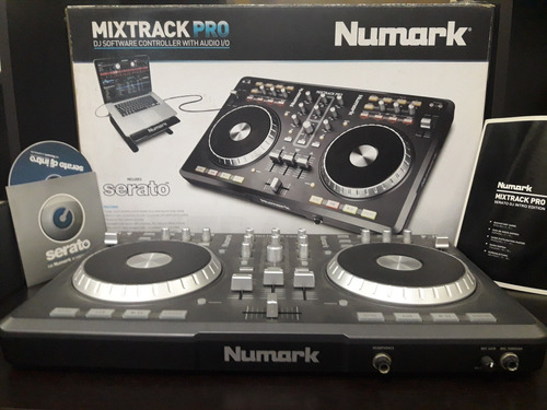 Controlador Numark  Mixtrack Pro