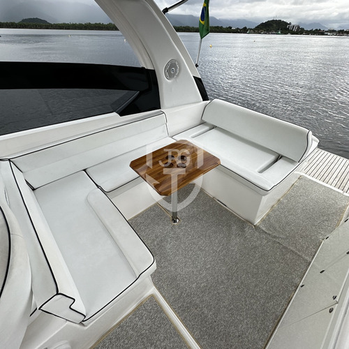 Lancha Triton 325 2014 Com 2x Motores Mercruiser 220 Hp