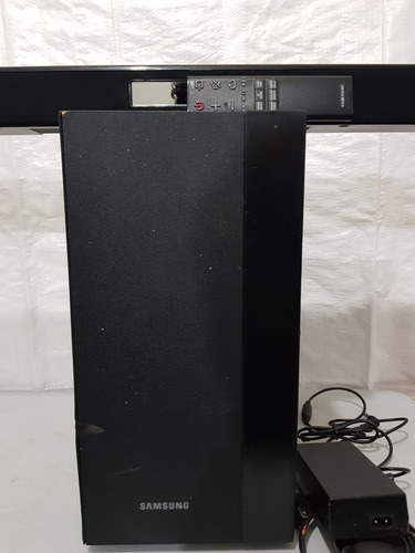 Barra De Sonido Con Subwoofer Inalambrico Samsung Hw-k450 (Usado)