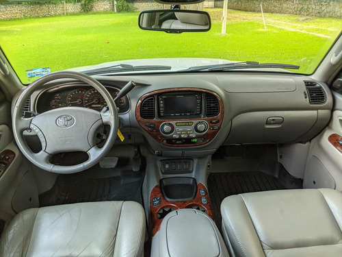 Imagen 8 de 15 de Toyota Sequoia Limited 2007