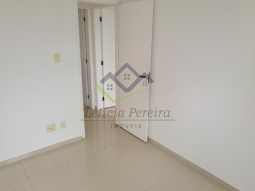 Imagem 17 de 27 de Apartamento - Ap00067 - 68172324