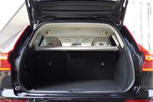 Volvo XC60 B5 AWD
