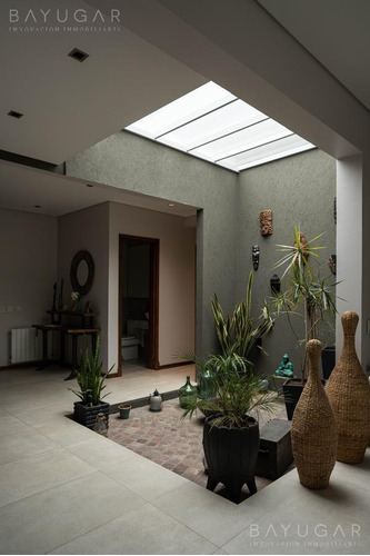 Imagen 6 de 30 de Venta - Exclusiva Casa Estilo Minimalista En La Pradera Ii - Bayugar Negocios Inmobiliarios