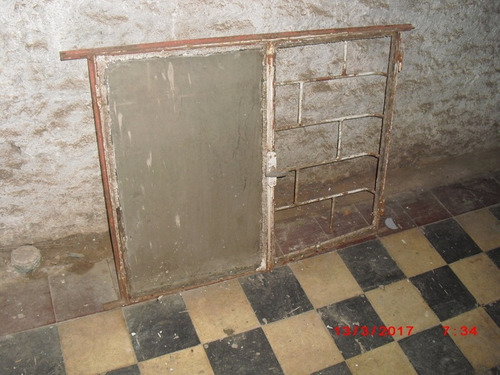 Imagen 4 de 5 de Ventana De Hierro Con Reja 100 Cm X 80 Cm Alto