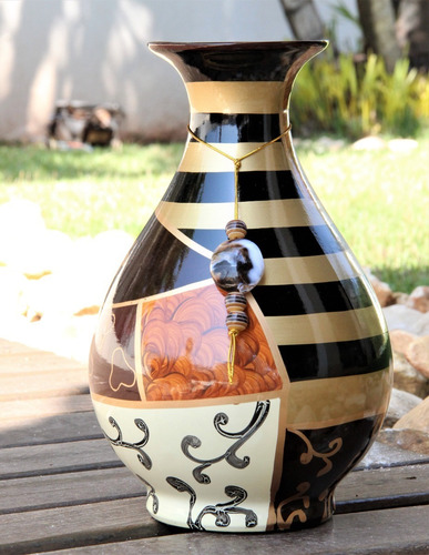 Imagem 2 de 10 de Vaso De Cerâmica Estilo Africano Com Pingente Bu140
