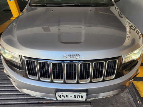Jeep Grand Cherokee 3.6 Limited Lujo V8 4x2 At