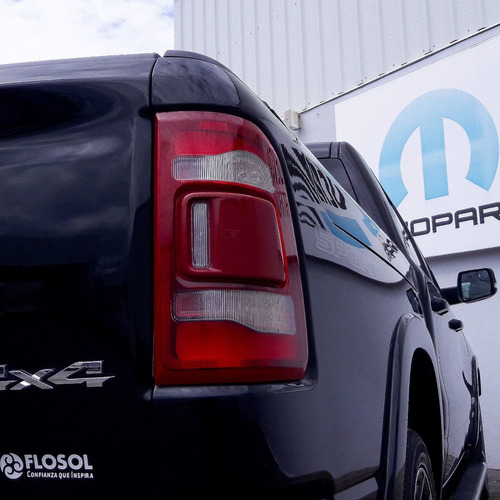 Imagen 14 de 15 de Ram 1500 2020 Laramie Sport Crew Cab V8 8at 4x4 Mild-h