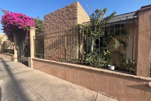 Casa En Chapultepec: 1 Piso, Confort Y Amplitud.