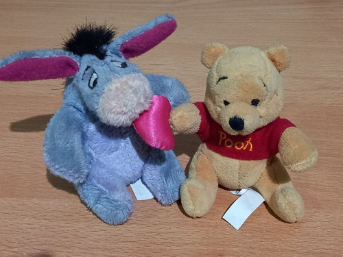 Dos Peluches Mini Winnie Pooh & Igor De Parques Disney