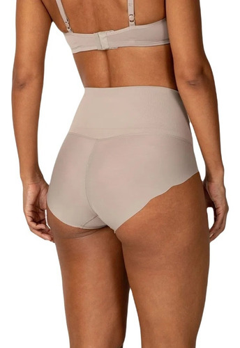 Calcinha Modeladora Com Corte A Laser Liz 70380