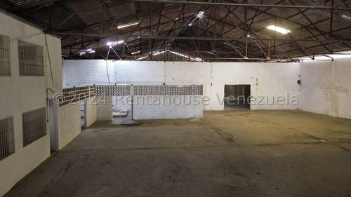 Amplio Galpón Industrial En Venta Zona Industrial La Providencia 2400 Mts2 24-28872 Hc