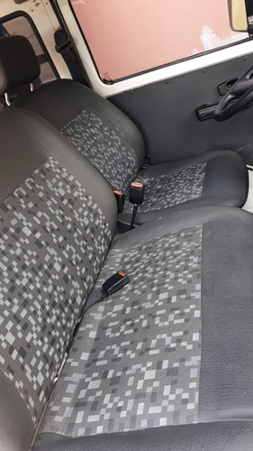 Imagem 4 de 8 de Volkswagen Kombi 2009 1.4 Standard Total Flex 3p