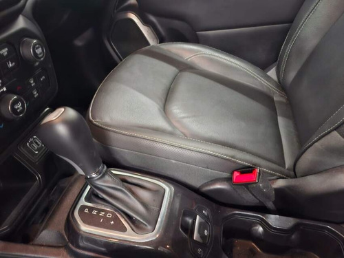 Jeep Renegade 1.3 T270 TURBO FLEX LONGITUDE AT6