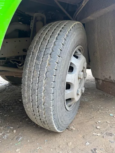 Buseta Flotax Nkr 2005