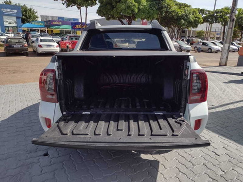 Imagem 8 de 9 de Renault Duster Oroch Dynamique 1.6 2018