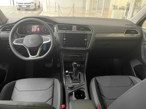 Imagen 12 de 25 de Volkswagen Tiguan Allspace Life 350tsi 4m Entrega Inmediata
