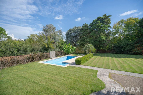 Venta Casa 5 Ambientes C Pileta En Comarca Del Sol