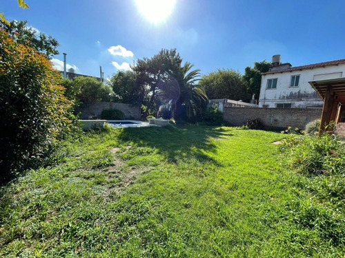 Imagen 26 de 26 de Chalet Castelli Al 600 750 M2 De Terreno