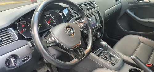 Imagen 6 de 9 de Vw Jetta Sportline Aut. 2018