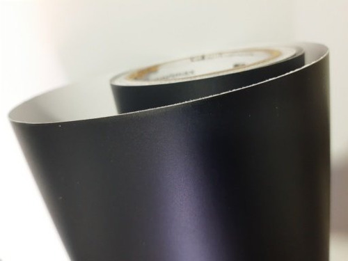 Imagem 3 de 5 de Envelopamento Papel Contact Preto Fosco Vinil Com 1m X 1,25m