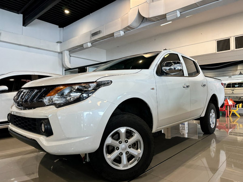 Mitsubishi L200 2.5 Turbo Diesel Full 4x2 D/c 2020