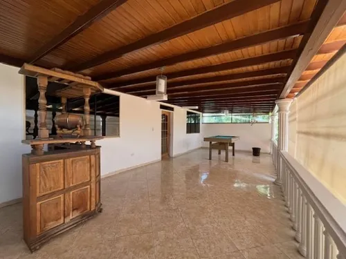 Se Vende Casa 220m2. Guatire.