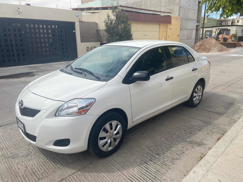 Toyota Yaris 1.5 Core Sedan Mt 2016