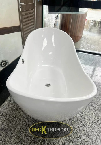 Banheira Para Imersão Dupla Freestanding Com Torneira Chão Branco