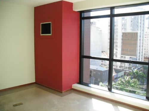 Imagem 1 de 10 de Conjunto Comercial Para Alugar - 01104.001