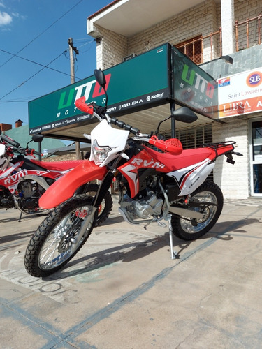 Imagen 3 de 15 de Rvm Cz250 L