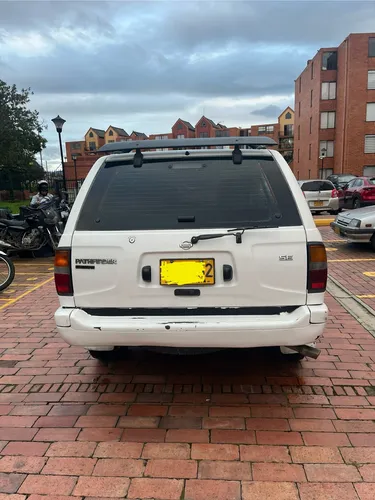 Nissan Pathfinder 3.3 R50 Std
