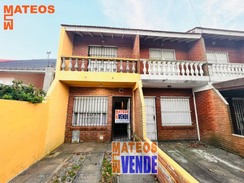 Venta Duplex En Mar Del Tuyu  Al Frente A 100 Metros Del Mar  60 E/ 1 Y 2 Frente Izquierda - Mar Del Tuyú