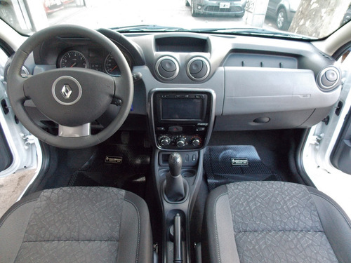 Imagen 8 de 15 de Renault Duster 1.6 Tech Road 2013 Carbone