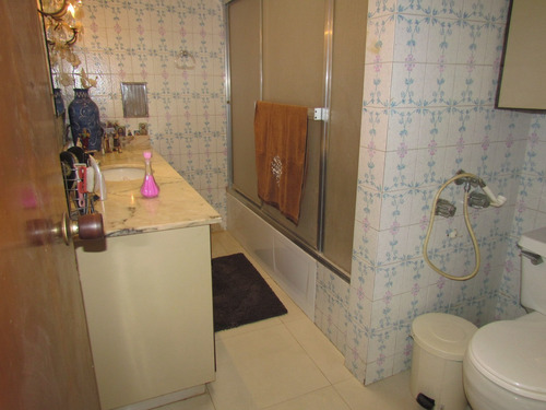 Imagen 17 de 21 de Se Vende Casa 1200m2 5h/6b/15p Los Campitos 9500