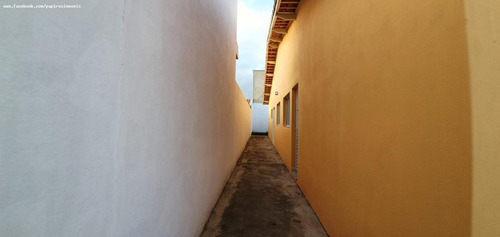 Imagem 2 de 15 de Casa Para Venda Em Tatuí, Astória, 2 Dormitórios, 1 Banheiro, 1 Vaga - 1095_1-2429833