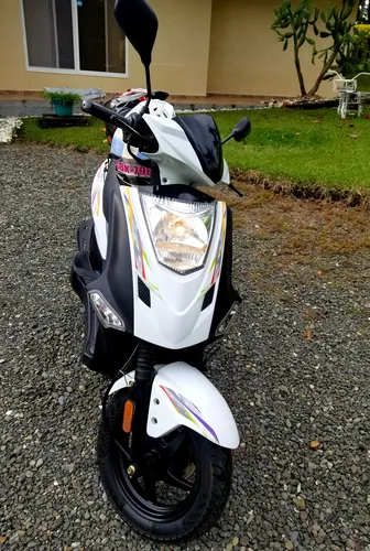 Moto Auteco Color Blanco, En Excelente Estado