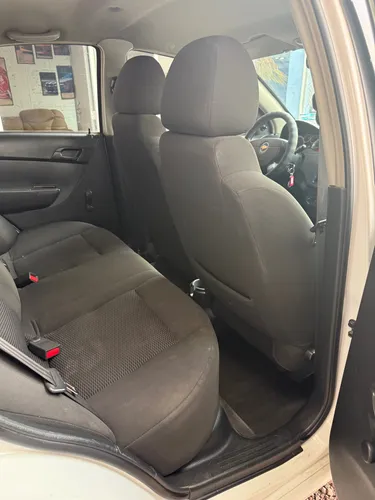 Chevrolet Aveo 1.6 Ls L4 At