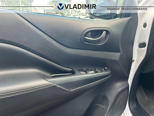 Nissan Frontier Np300 At 2.5 2023 - Vladimir