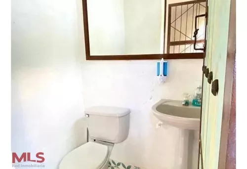 Hermosa Casa Campestre Estilo Colonial(mls#240873)