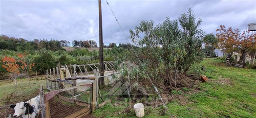 Dos Casas En Incluidas De 3 Y 4 Dormitorios ,dos Baños C/u
