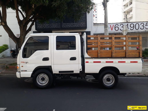 Jac 10-35 Estacas 4x2