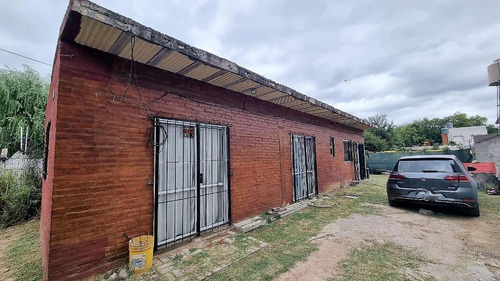 Casa En Venta, En Del Viso, Barrio Prado Verde, Sobre La Calle Juan Xxiii