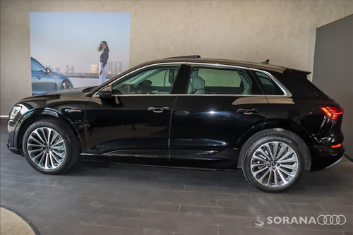 Audi E-tron ELÉTRICO PERFORMANCE QUATTRO