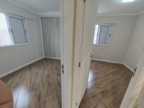 Apto Com 3 Quartos, Vista Livre, 2 Vagas No 12° Andar
