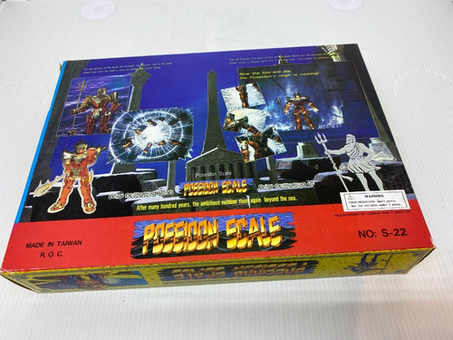 Imagem 2 de 10 de Boneco Articulado Cavaleiros Do Zodiaco Poseidon Anos 90