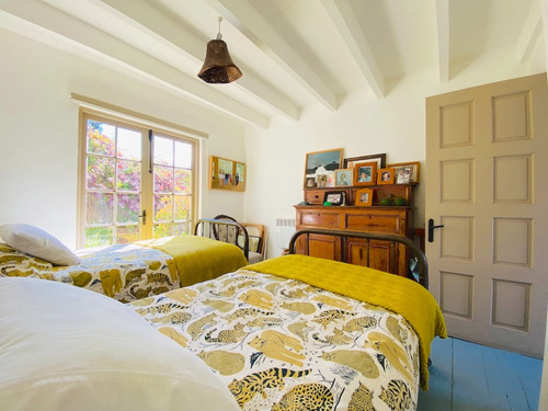 Encantadora Casa En El Corazón De Zapallar